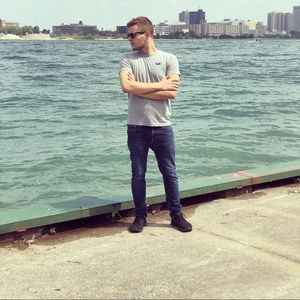 Meet your Posher, Josh